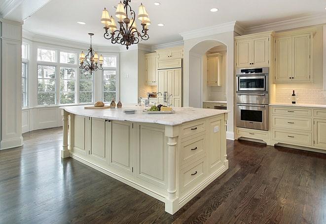 professional installation of laminate floors in a home renovation in Gordon